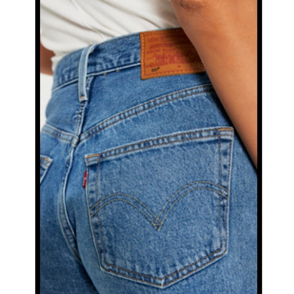 Levis Premium 501 Original High Rise Distressed Denim Shorts Light Wash W25